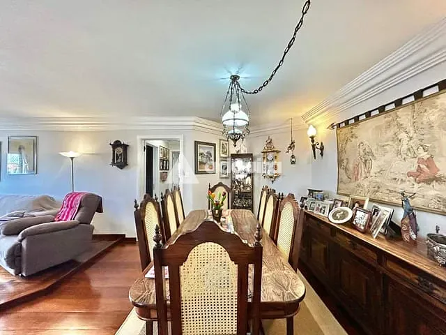 Apartamento com 234m² 2 quartos e 3 banheiros, à venda, no bairro Centro em Ponta Grossa