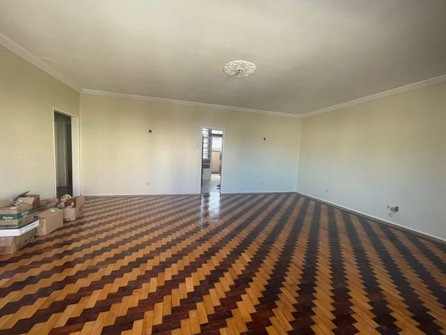 Apartamento 3 quartos e 2 banheiros, à venda, no bairro Centro em Pelotas