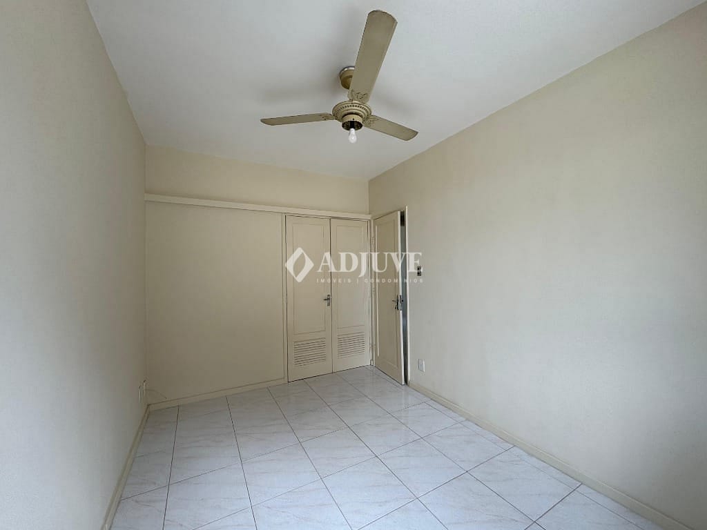 Apartamento à venda com 2 quartos, 49m² - Foto 8