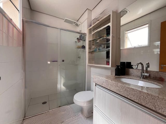 Apartamento 3 quartos e 2 banheiros, à venda, no bairro Gleba Fazenda Palhano em Londrina