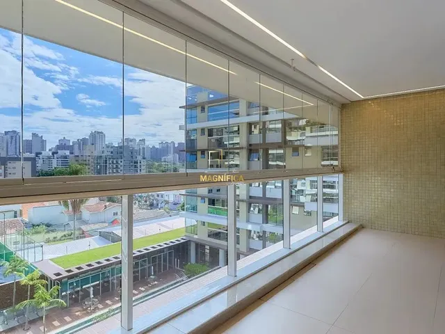 Apartamento 3 quartos e 7 banheiros, à venda, no bairro Água Verde em Curitiba