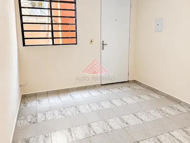 Apartamento 2 quartos e 1 banheiro, à venda, no bairro Jardim Primavera em Mauá