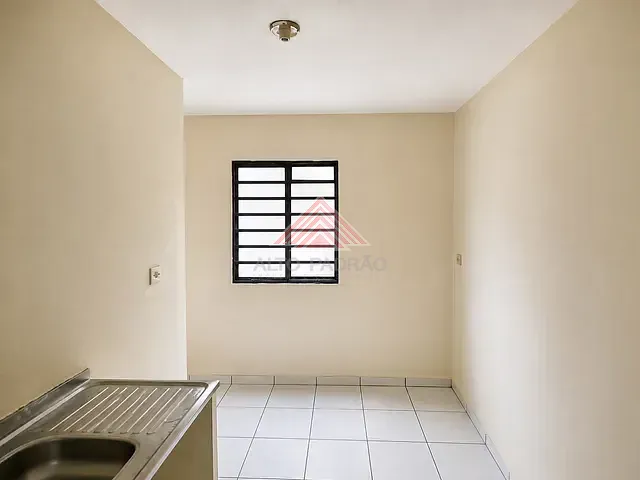 Apartamento 2 quartos e 1 banheiro, à venda, no bairro Jardim Primavera em Mauá
