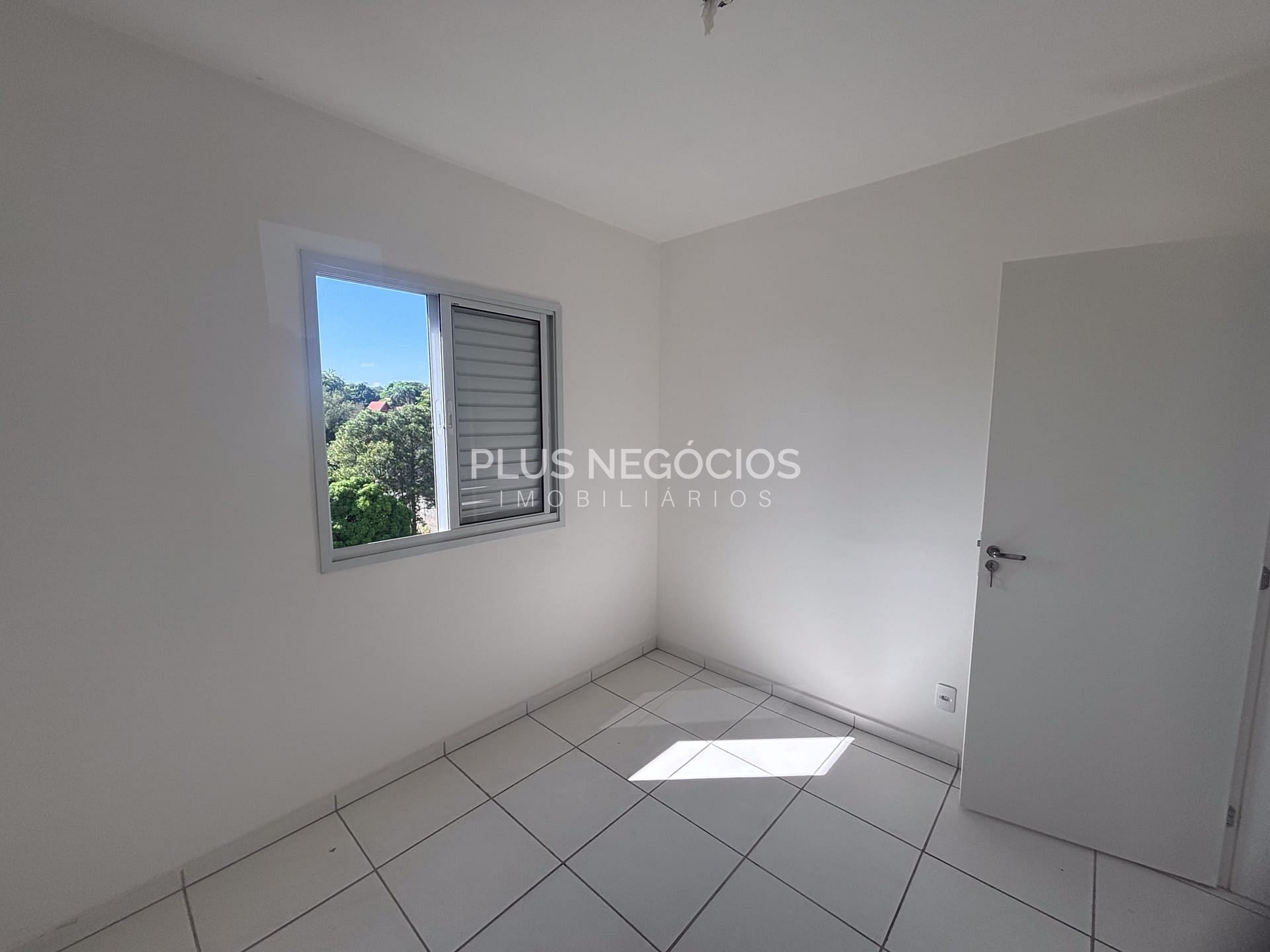 Apartamento à venda com 2 quartos, 41m² - Foto 16