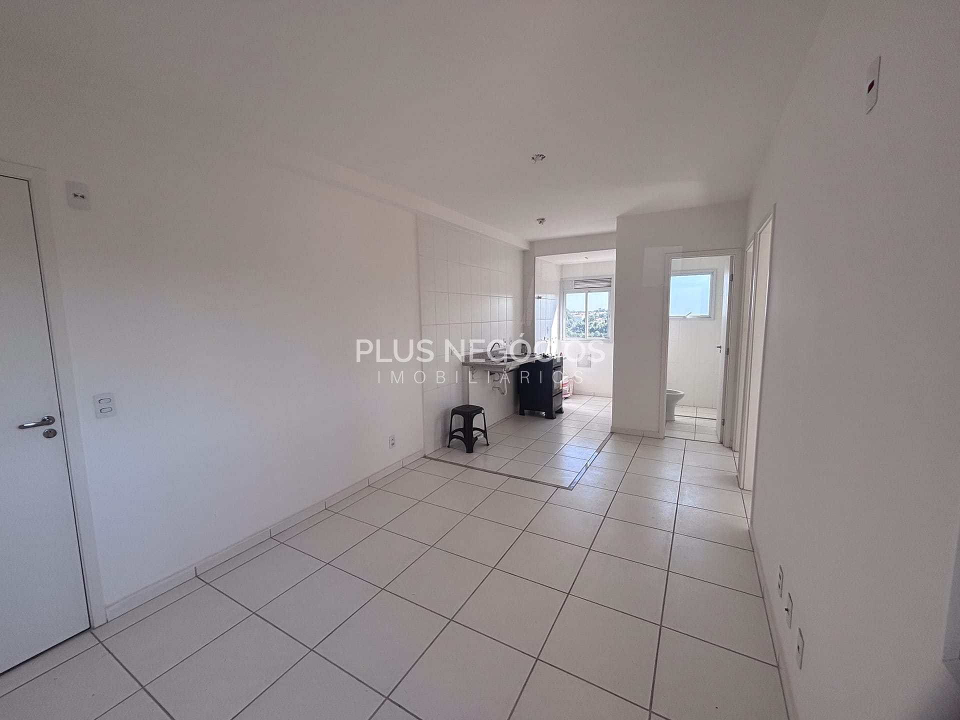 Apartamento à venda com 2 quartos, 41m² - Foto 18