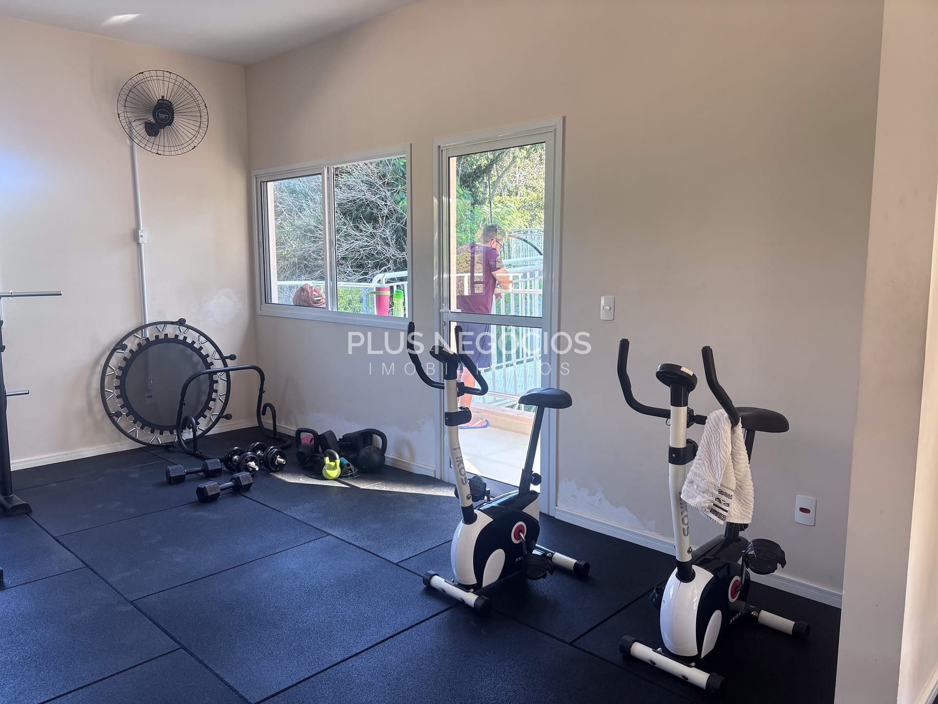 Apartamento à venda com 2 quartos, 41m² - Foto 24