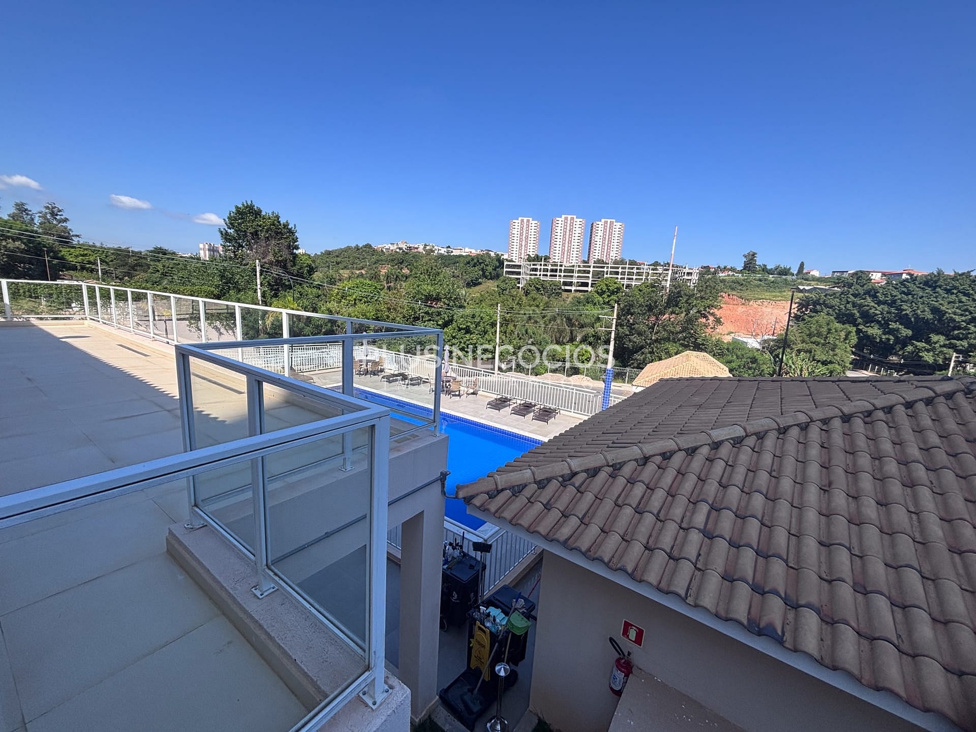 Apartamento à venda com 2 quartos, 41m² - Foto 29