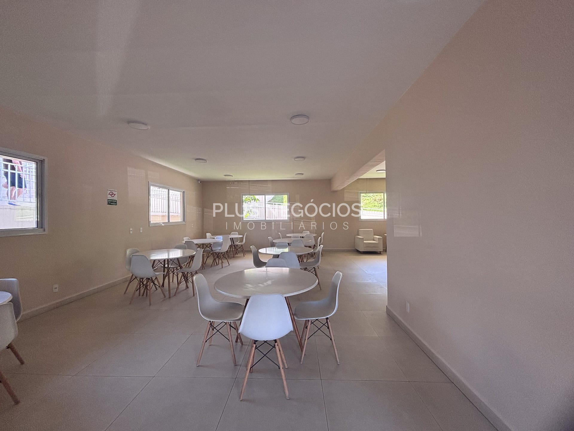 Apartamento à venda com 2 quartos, 41m² - Foto 31