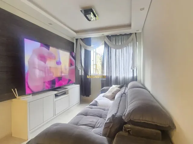 Apartamento 3 quartos e 1 banheiro, à venda, no bairro Campo Comprido em Curitiba