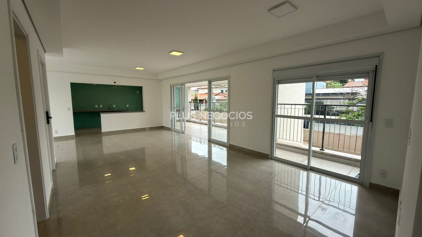 Apartamento, 3 quartos, 166 m² - Foto 2