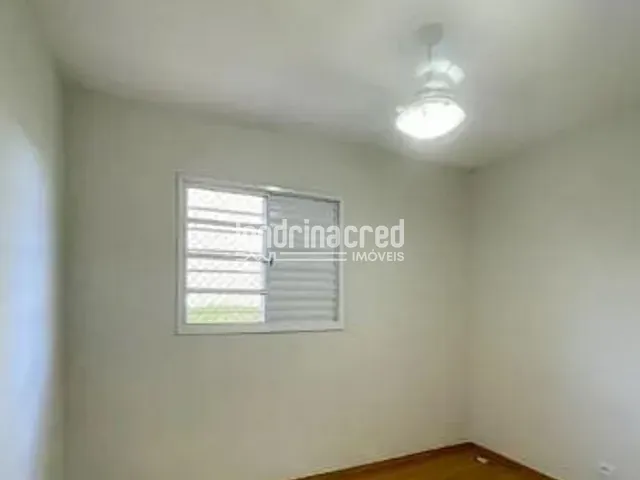 Apartamento com 79m² 2 quartos e 1 banheiro, à venda, no bairro Jardim Maria Luiza em Londrina