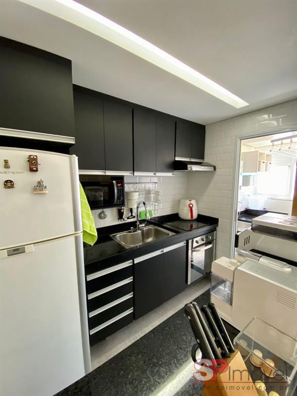 Apartamento à venda com 2 quartos, 59m² - Foto 15