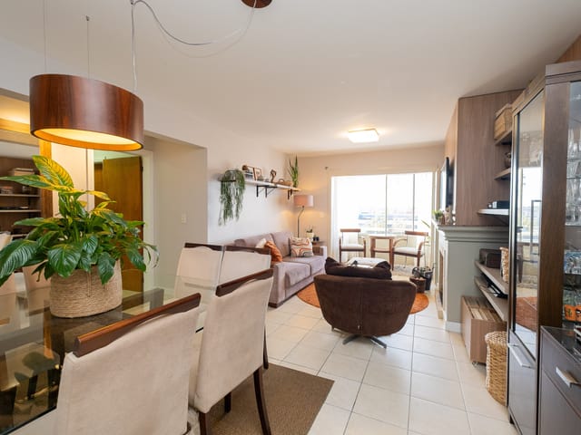 Apartamento com 130m² 3 quartos e 2 banheiros, à venda, no bairro Centro em Pelotas