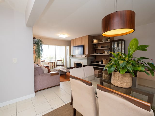 Apartamento com 130m² 3 quartos e 2 banheiros, à venda, no bairro Centro em Pelotas