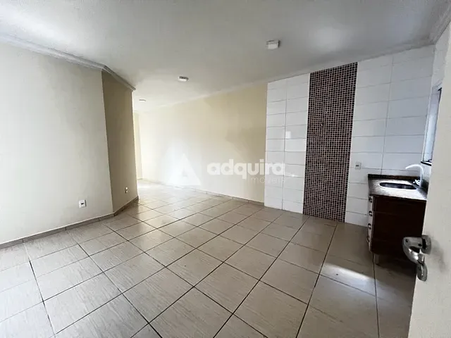 Apartamento 2 quartos e 1 banheiro, para alugar, no bairro Uvaranas em Ponta Grossa