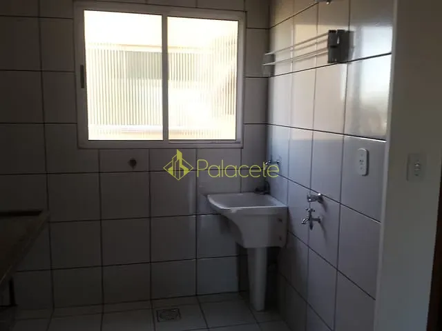 Apartamento 1 quarto e 1 banheiro, à venda, no bairro Centro em Pindamonhangaba