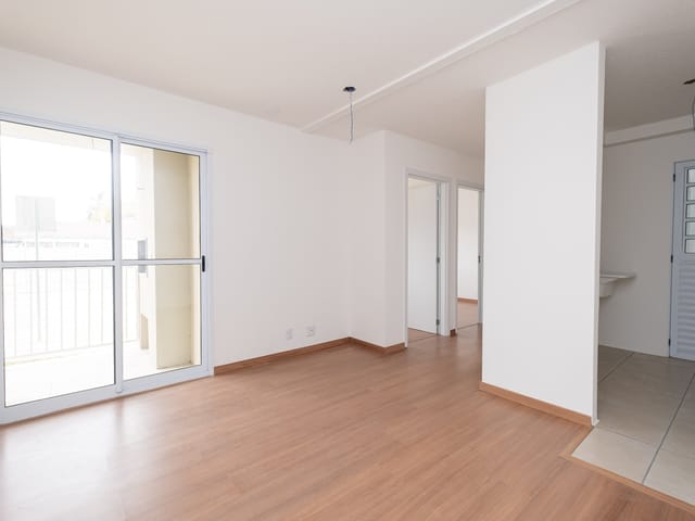 Apartamento 2 quartos e 1 banheiro, para alugar, no bairro Fragata em Pelotas