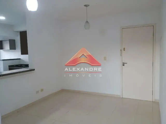 Apartamento com 10m² 2 quartos e 1 banheiro, para alugar, no bairro Vila Tatetuba em São José Dos Campos