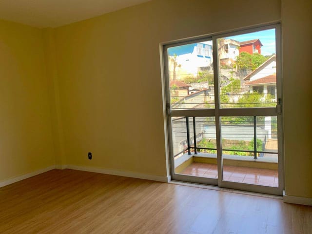 Apartamento 3 quartos e 3 banheiros, à venda, no bairro Saldanha Marinho em Petrópolis