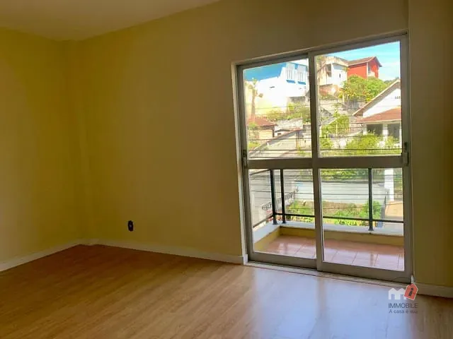 Apartamento 3 quartos e 3 banheiros, à venda, no bairro Saldanha Marinho em Petrópolis