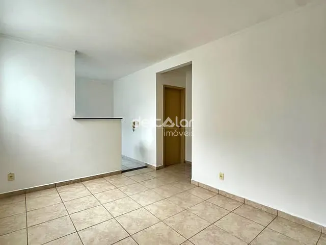 Apartamento com 45m² 2 quartos e 1 banheiro, à venda, no bairro Planalto em Belo Horizonte