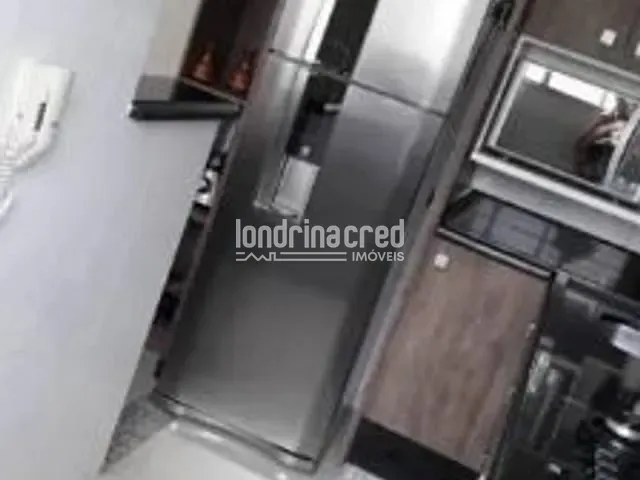 Apartamento 2 quartos e 1 banheiro, à venda, no bairro Jardim Montecatini em Cambé