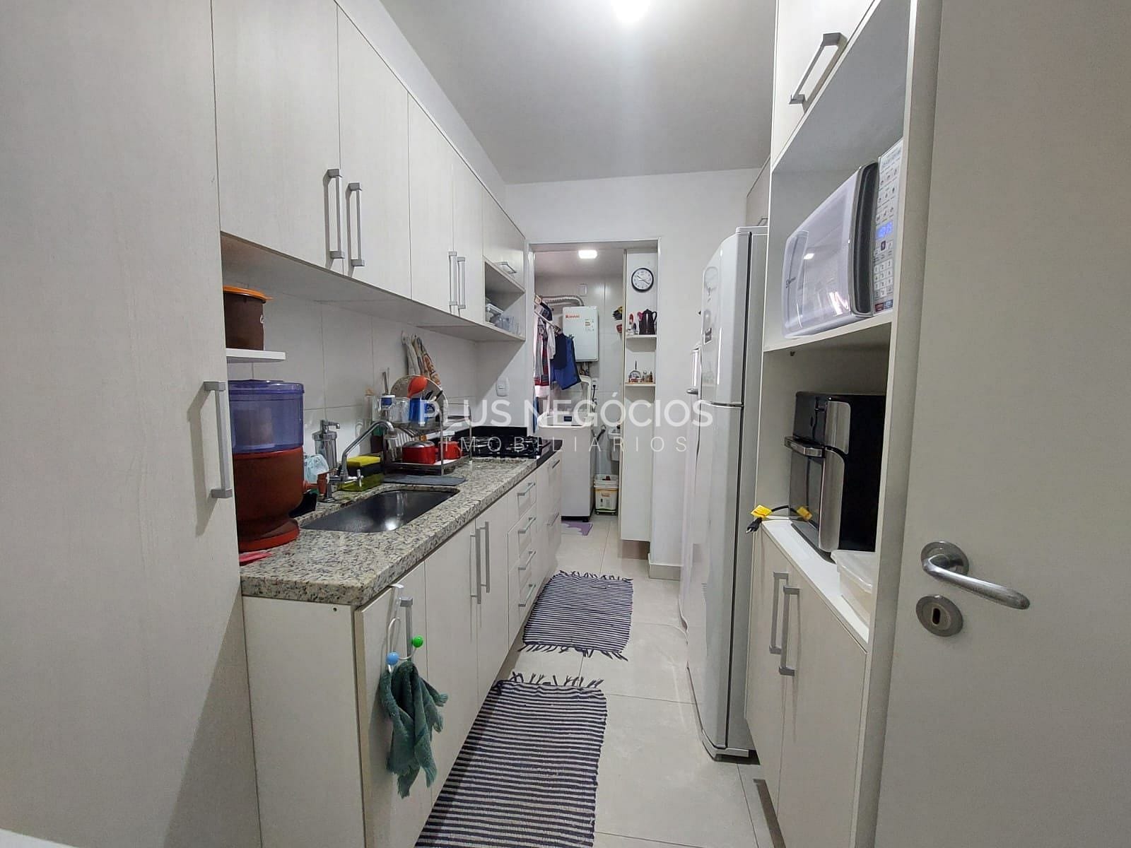 Apartamento à venda com 3 quartos, 80m² - Foto 5