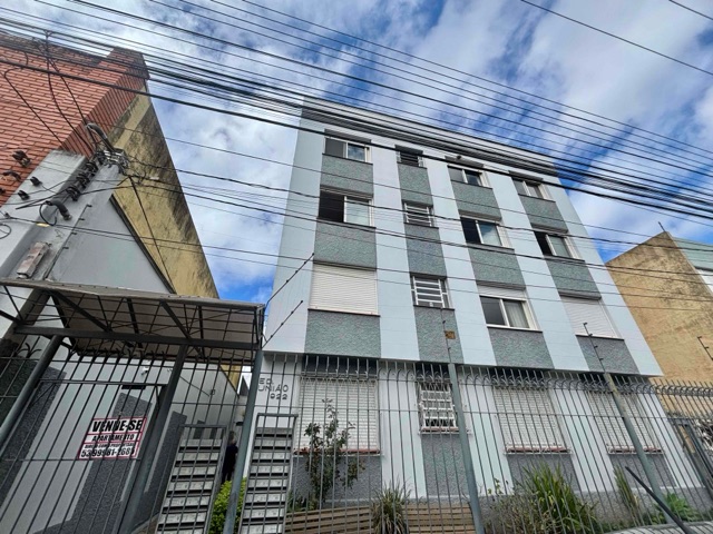 Apartamento 3 quartos e 1 banheiro, à venda, no bairro Centro em Pelotas
