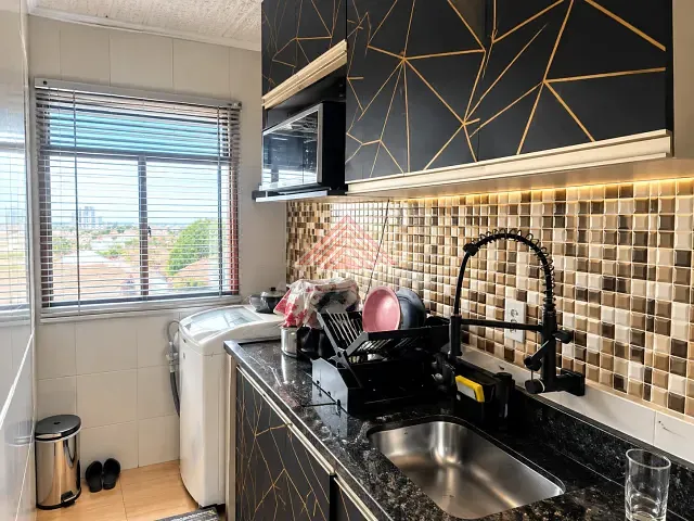 Apartamento 2 quartos e 1 banheiro, à venda, no bairro Jardim Ipê em Mauá