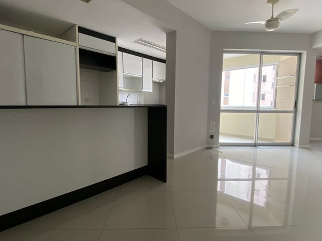Apartamento com 105m² 2 quartos e 2 banheiros, para alugar, no bairro Gleba Palhano em Londrina