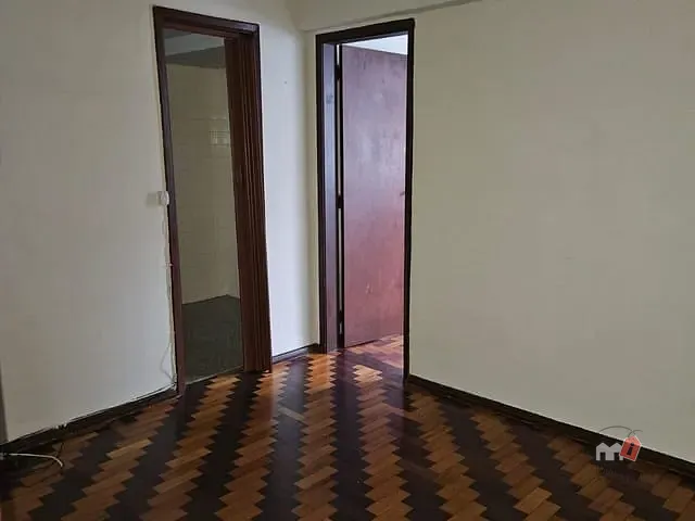 Apartamento 1 quarto e 1 banheiro, para alugar, no bairro Centro em Petrópolis