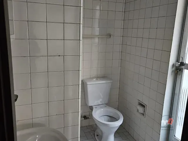 Apartamento 1 quarto e 1 banheiro, para alugar, no bairro Centro em Petrópolis