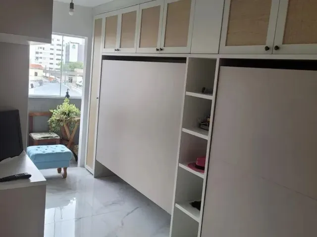 Apartamento 1 quarto e 1 banheiro, à venda, no bairro Centro em Curitiba