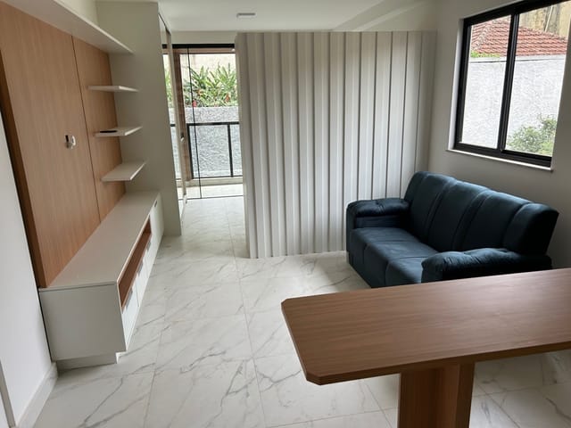 Apartamento 1 quarto e 1 banheiro, à venda, no bairro Santa Helena em Juiz de Fora