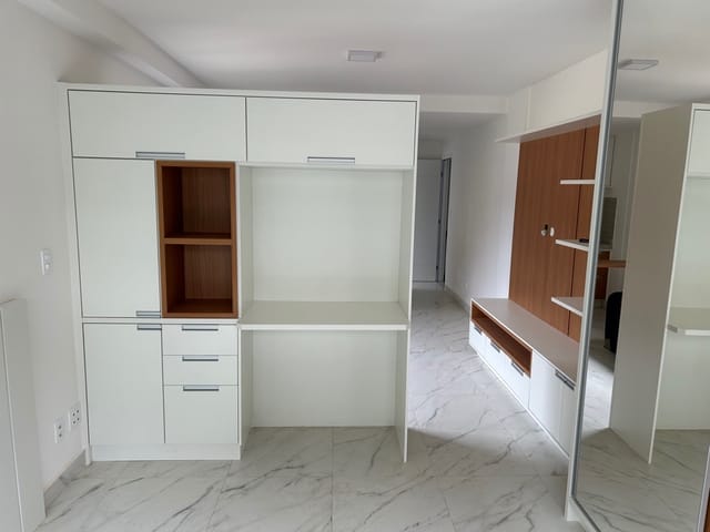Apartamento 1 quarto e 1 banheiro, à venda, no bairro Santa Helena em Juiz de Fora