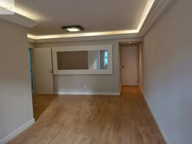 Apartamento 3 quartos e 3 banheiros, para alugar, no bairro Água Verde em Curitiba