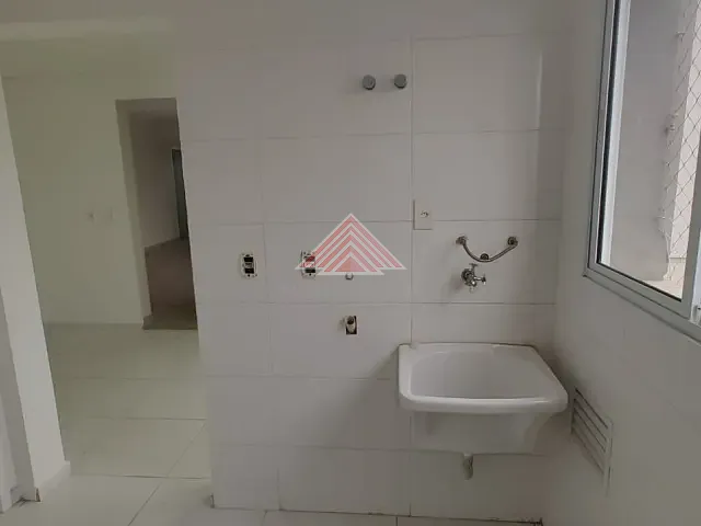 Apartamento 3 quartos e 5 banheiros, para alugar, no bairro Vila Bocaina em Mauá