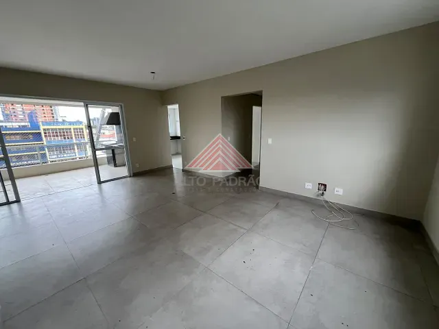 Apartamento 3 quartos e 5 banheiros, para alugar, no bairro Vila Bocaina em Mauá