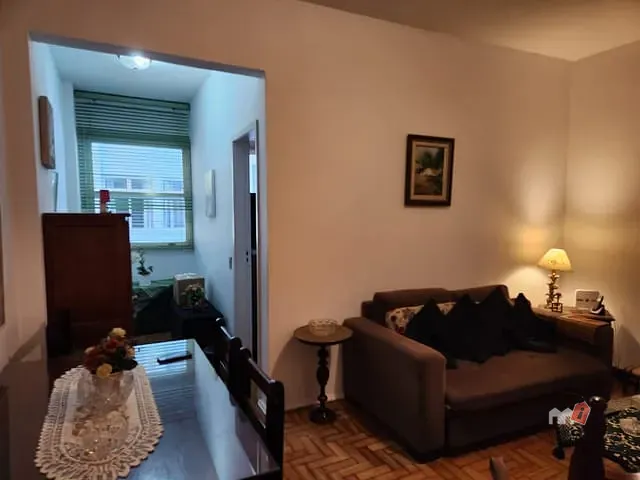 Apartamento 1 quarto e 2 banheiros, à venda, no bairro Centro em Petrópolis