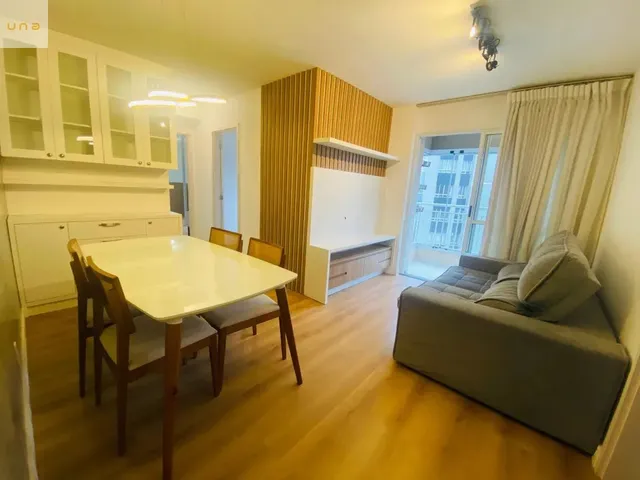 Apartamento 2 quartos e 2 banheiros, para alugar, no bairro Portão em Curitiba