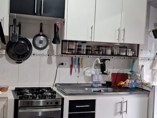 Apartamento com 50m² 2 quartos e 1 banheiro, à venda, no bairro Jardim Rio das Pedras em Cotia