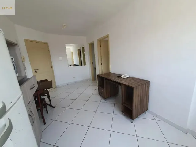 Apartamento 1 quarto e 1 banheiro, para alugar, no bairro Portão em Curitiba
