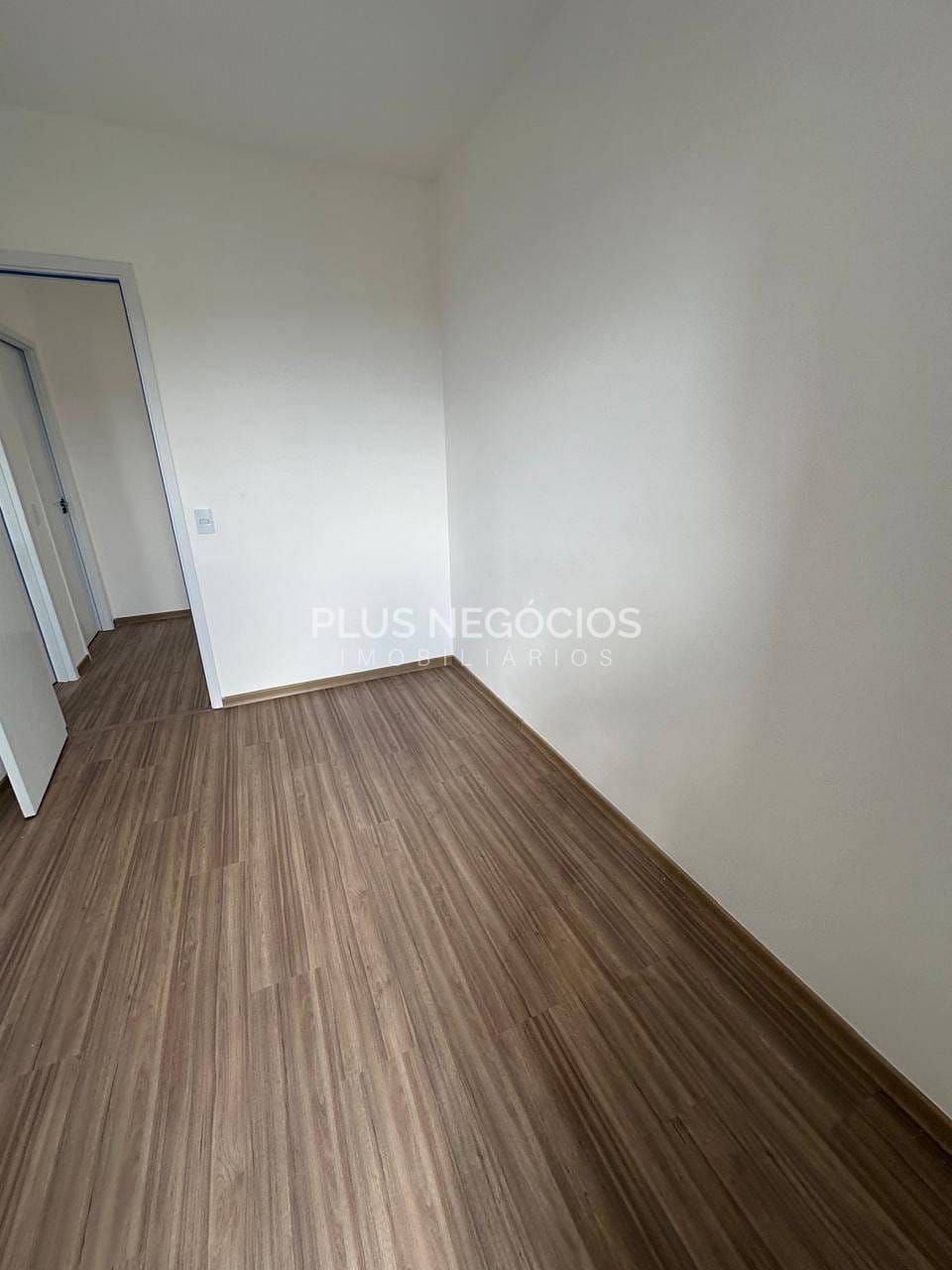 Apartamento à venda com 2 quartos, 60m² - Foto 24