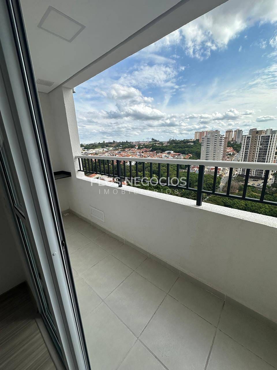 Apartamento à venda com 2 quartos, 60m² - Foto 7