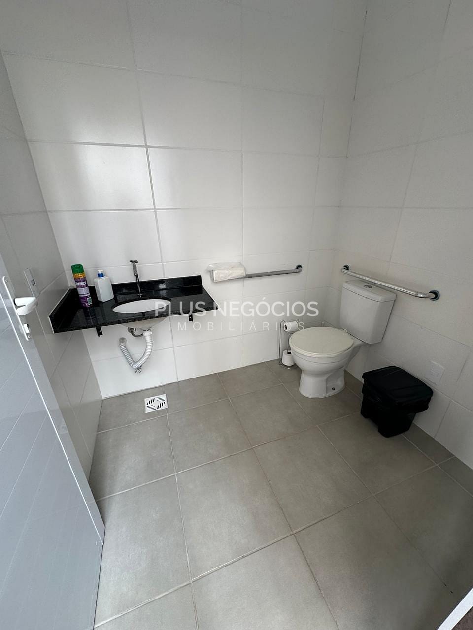 Apartamento à venda com 2 quartos, 60m² - Foto 20