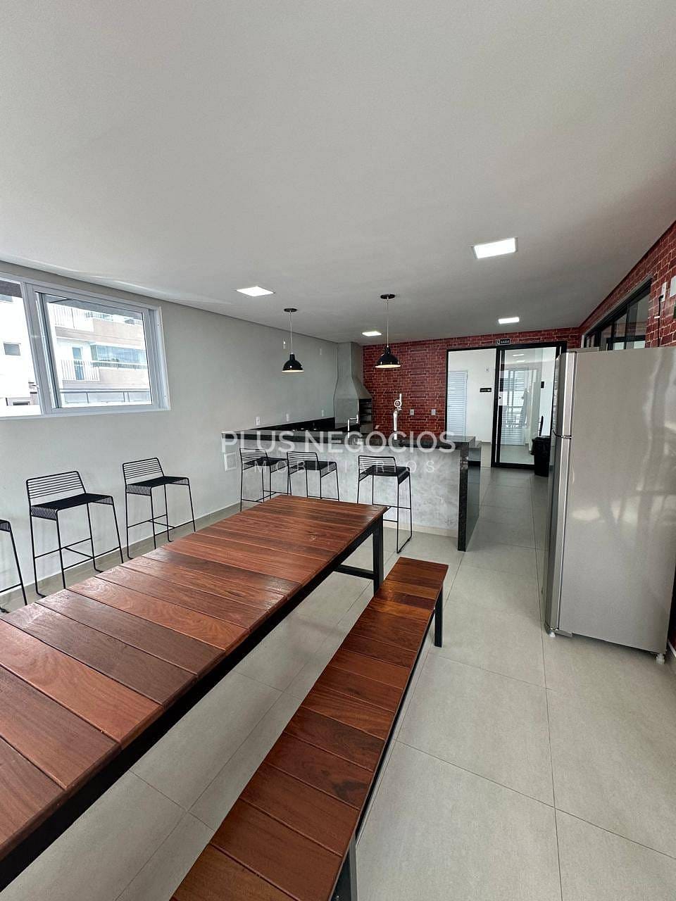 Apartamento à venda com 2 quartos, 60m² - Foto 37
