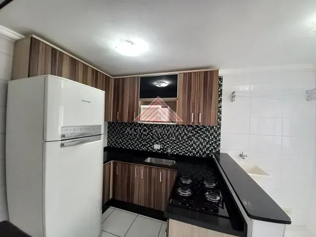 Apartamento 2 quartos e 1 banheiro, para alugar, no bairro Jardim Pilar em Mauá