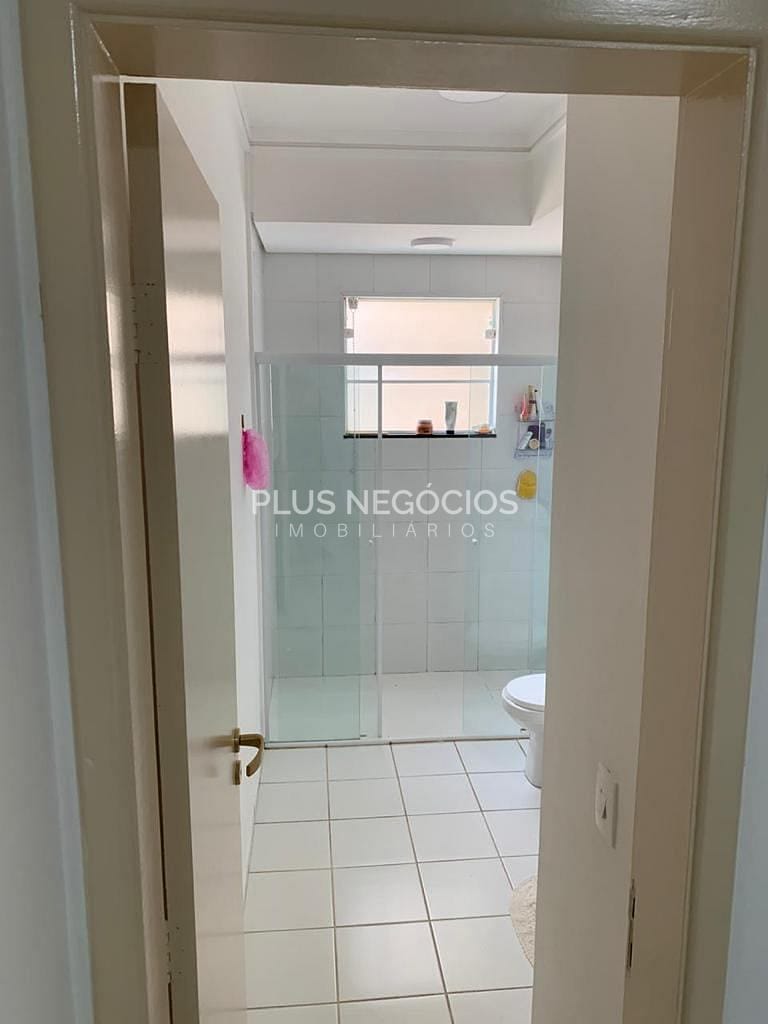Apartamento à venda com 3 quartos, 96m² - Foto 4