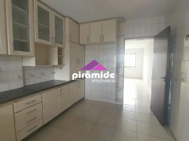 Apartamento com 93m² 3 quartos e 2 banheiros, para alugar, no bairro Vila Rubi em São José Dos Campos