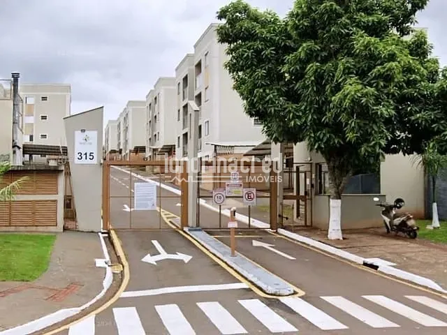 Apartamento 2 quartos e 1 banheiro, à venda, no bairro Paraíso em Londrina